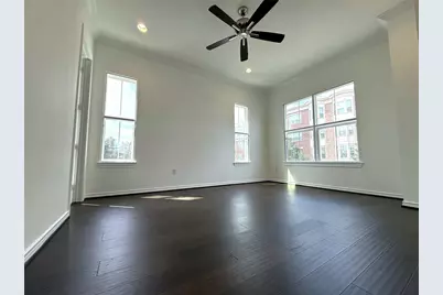 1669 Richmond Avenue, Houston, TX 77006 - Photo 26