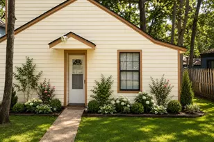 26605 Orchid Ct, Huntsville, TX 77320 - Photo 4