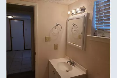 26605 Orchid Court, Huntsville, TX 77320 - Photo 14