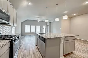 24014 Barnett Overlook, Richmond, TX 77469 - Photo 18
