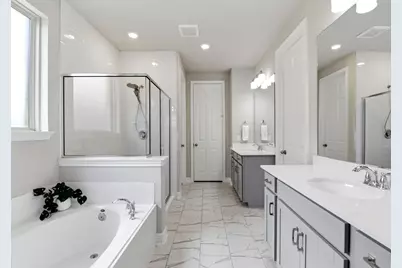 30910 Laurel Creek Lane, Conroe, TX 77385 - Photo 14
