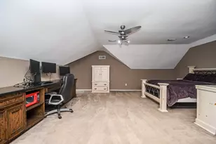 9102 S Pass Ln, Houston, TX 77064 - Photo 26