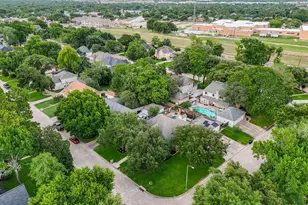 9102 S Pass Ln, Houston, TX 77064 - Photo 36