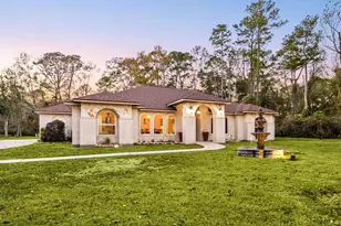 11984 White Oak Crossing, Conroe, TX 77385 - Photo 2