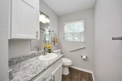 308 Wildwood Lane, Conroe, TX 77301 - Photo 18