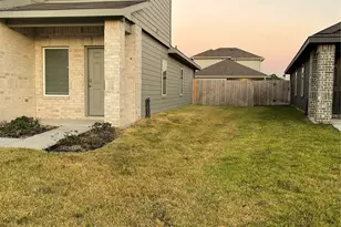 12210 River Laurel Dr, Houston, TX 77067 - Photo 2