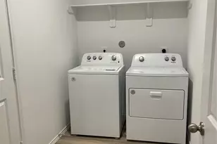 12210 River Laurel Dr, Houston, TX 77067 - Photo 6