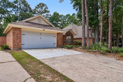 26 Cedar Chase Place, The Woodlands, TX 77381 - Photo 10