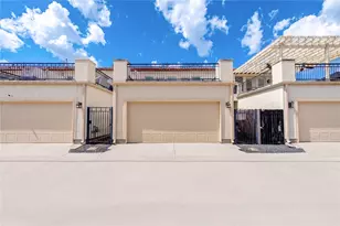 13605 Teal Bluff Ln, Houston, TX 77077 - Photo 34