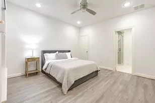 13605 Teal Bluff Ln, Houston, TX 77077 - Photo 24
