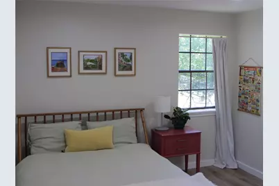 2401 Sycamore Avenue #B3, Huntsville, TX 77340 - Photo 8