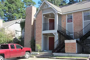 2401 Sycamore Ave, Huntsville, TX 77340 - Photo 2