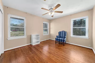 10627 Moonlight Drive, Houston, TX 77096 - Photo 14