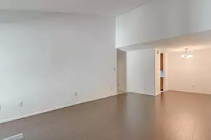 10049 Westpark Dr, Houston, TX 77042 - Photo 8