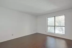 10049 Westpark Dr, Houston, TX 77042 - Photo 4