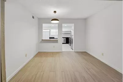 12027 Willow Trail, Houston, TX 77035 - Photo 18
