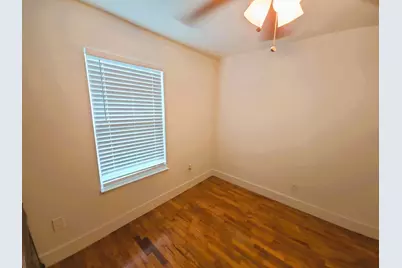 3603 E Lockwood Drive, Houston, TX 77026 - Photo 16