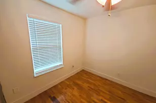 3603 E Lockwood Dr, Houston, TX 77026 - Photo 16