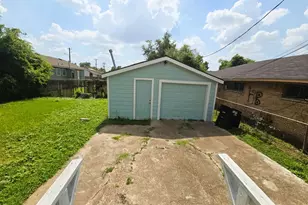 3603 E Lockwood Dr, Houston, TX 77026 - Photo 22