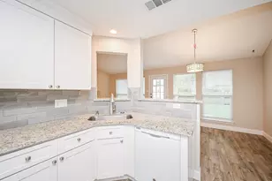 15427 Pebble Lake Dr, Houston, TX 77095 - Photo 16