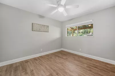 141 White Oak Street, Point Blank, TX 77364 - Photo 22