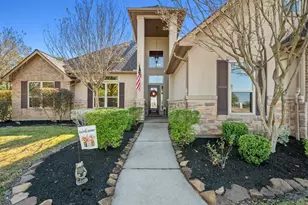 18925 Harbor Side Blvd, Montgomery, TX 77356 - Photo 1