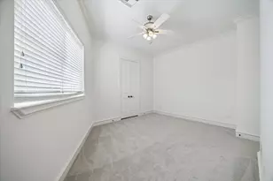 3917 Tennyson St, West University Place, TX 77005 - Photo 38