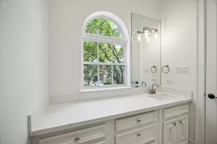 3917 Tennyson St, West University Place, TX 77005 - Photo 36