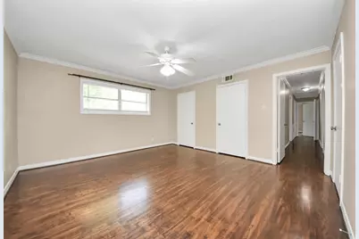 4422 Nenana Drive, Houston, TX 77035 - Photo 30