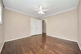 4422 Nenana Dr, Houston, TX 77035 - Photo 34