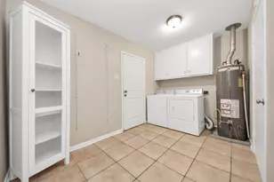 4422 Nenana Dr, Houston, TX 77035 - Photo 24