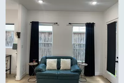 1711 Ruth Street #C, Houston, TX 77004 - Photo 8