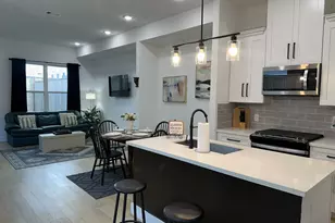 1711 Ruth St, Houston, TX 77004 - Photo 2