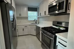 1906 Banks St, Houston, TX 77098 - Photo 2
