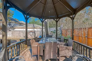 11 Gabled Pines Pl, The Woodlands, TX 77382 - Photo 46