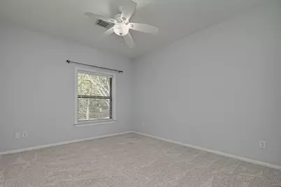 11 Gabled Pines Place, The Woodlands, TX 77382 - Photo 36