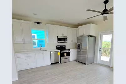 14142 Miramar Drive, Galveston, TX 77554 - Photo 8