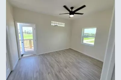 14142 Miramar Drive, Galveston, TX 77554 - Photo 16