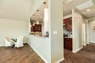 25126 Sausalito Dr, Galveston, TX 77554 - Photo 10