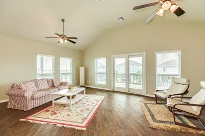 25126 Sausalito Drive, Galveston, TX 77554 - Photo 8