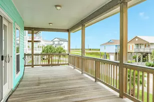 25126 Sausalito Dr, Galveston, TX 77554 - Photo 16