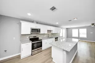 6832 Foster St, Houston, TX 77021 - Photo 1