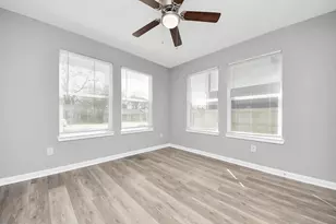 6832 Foster St, Houston, TX 77021 - Photo 16