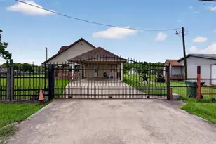 390 County Rd 4871, Dayton, TX 77535 - Photo 34