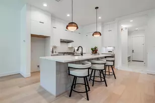 1209 W Bell St, Houston, TX 77019 - Photo 6