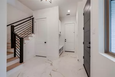1209 W Bell Street, Houston, TX 77019 - Photo 2
