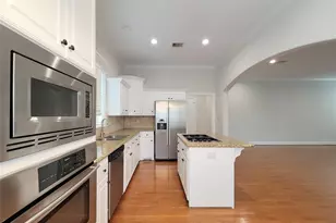 2418 Ralph St, Houston, TX 77006 - Photo 14