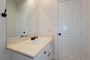 2418 Ralph St, Houston, TX 77006 - Photo 36