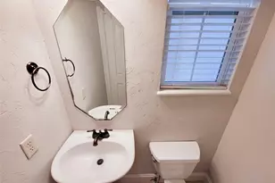2418 Ralph St, Houston, TX 77006 - Photo 24