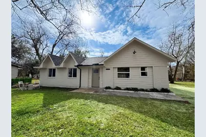 2019 Magnolia Drive, La Marque, TX 77568 - Photo 1